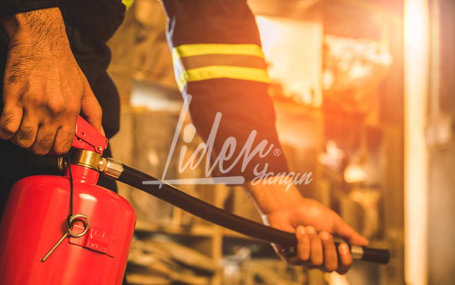 Yangın Söndürücü Sınıfları ve Güvenlik İpuçları - Lider Yangın